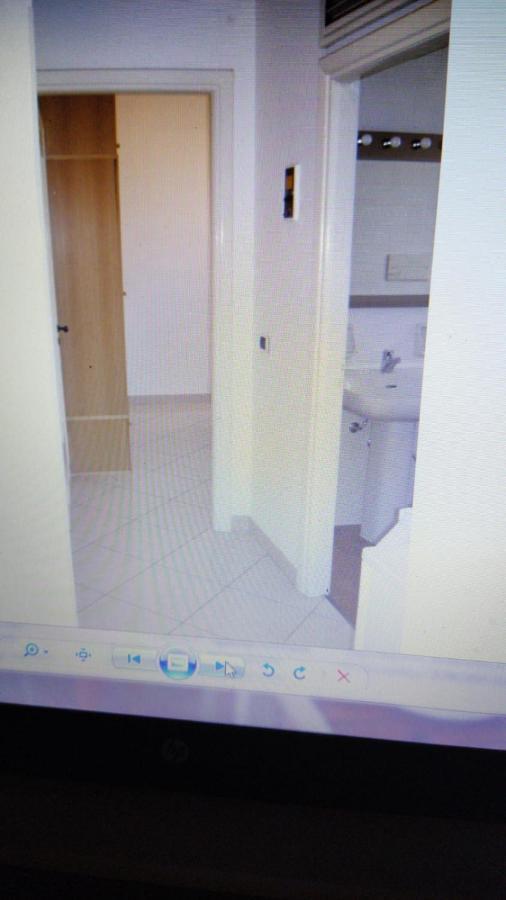 Marine Sea View Apartment Sanremo Bagian luar foto