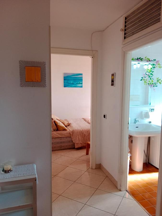 Marine Sea View Apartment Sanremo Bagian luar foto